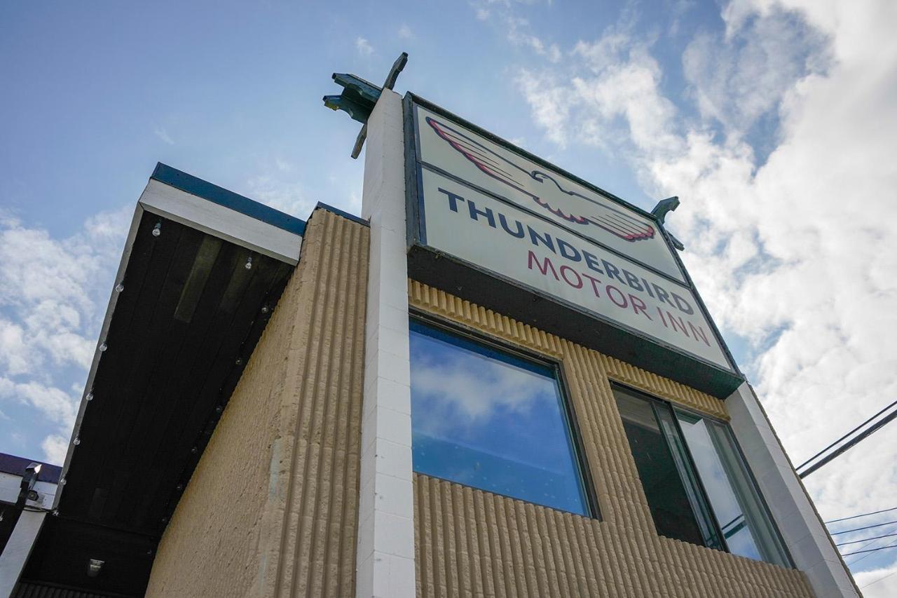 Thunderbird Motor Inn Duncan Buitenkant foto